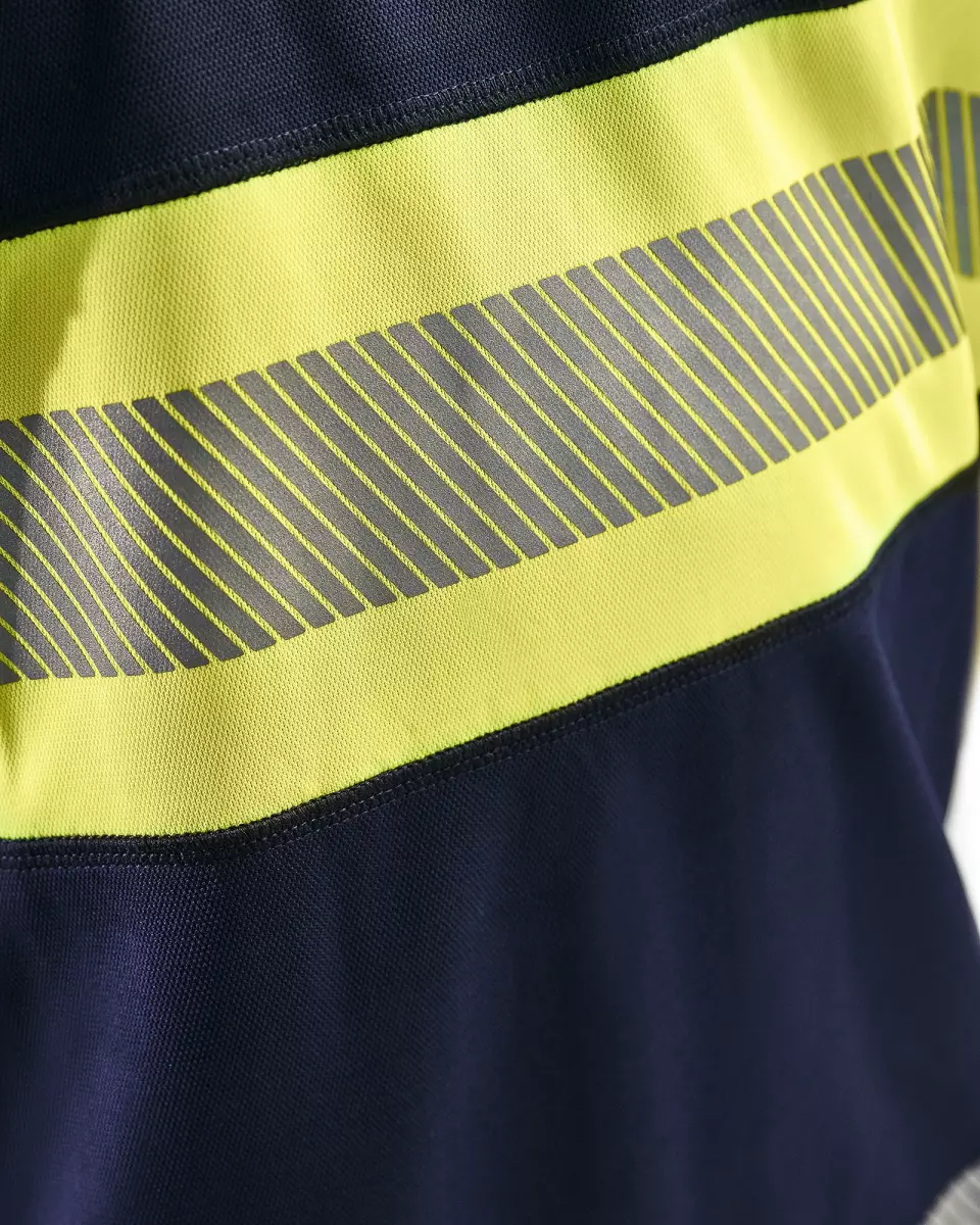 Blaklader 333710518933, High Vis UV Protection T-Shirt, Navy Blue/ Yellow, image 6, gallery thumbnail