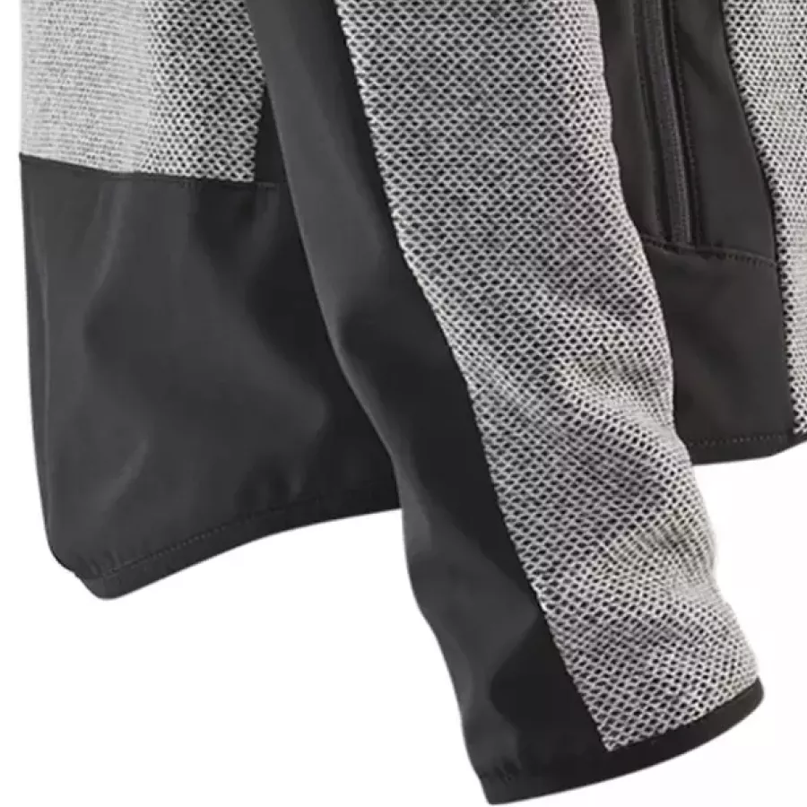 **Elastic Cuffs** seal out cold air while keeping your sleeves comfortably in place.