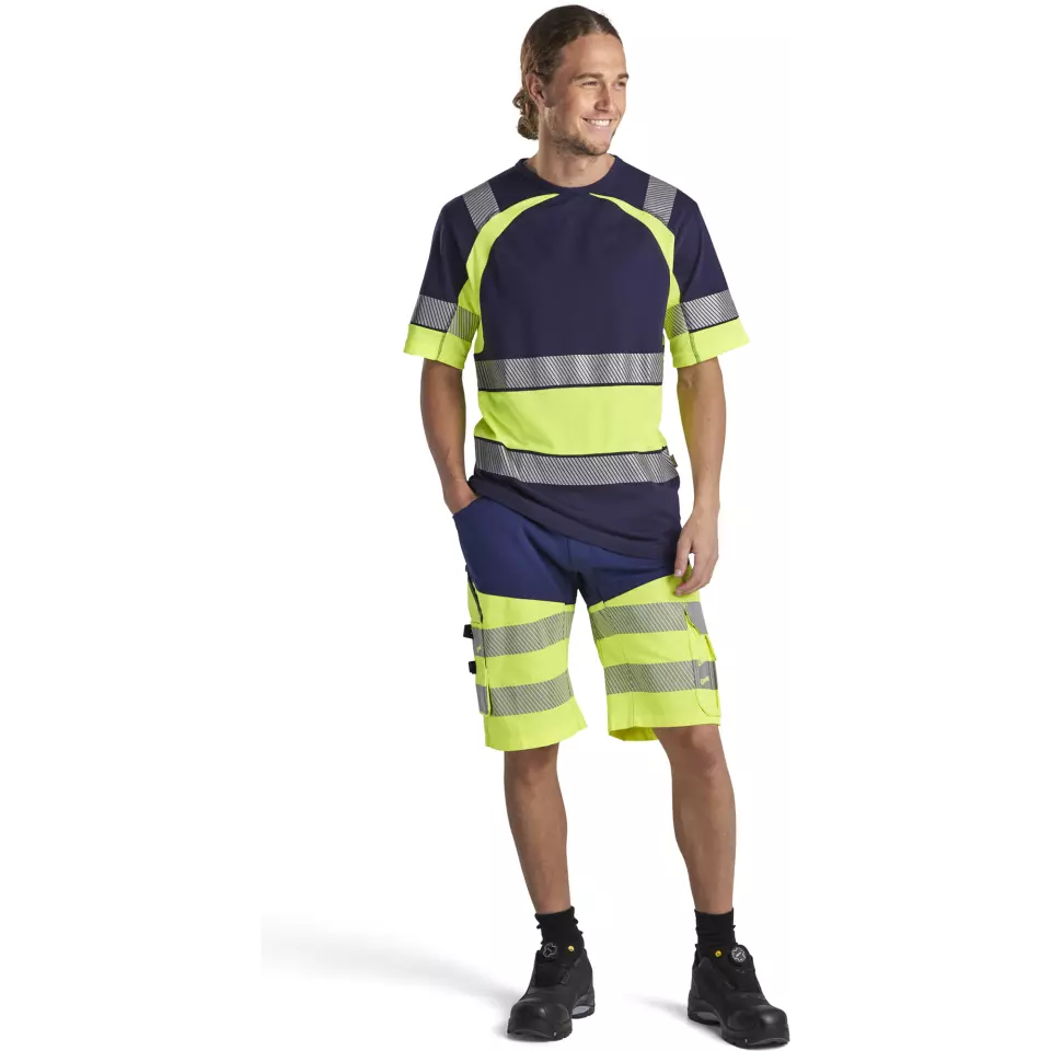 Waist Type · Elastic feature highlight