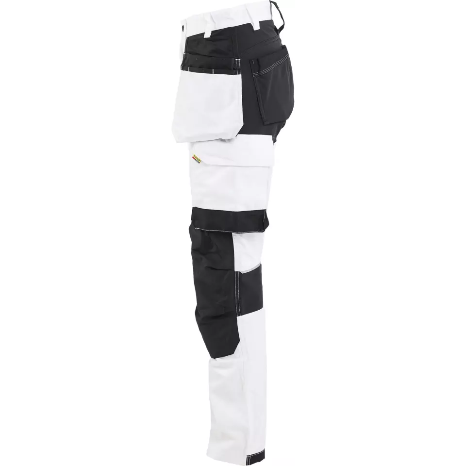 Material · Polyester, Cordura®, Cotton feature highlight