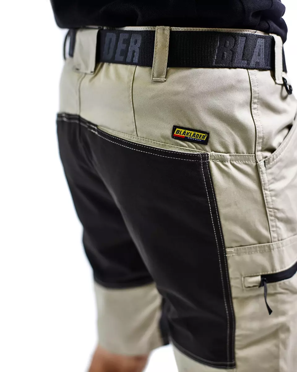 Material · Cotton, Polyester feature highlight