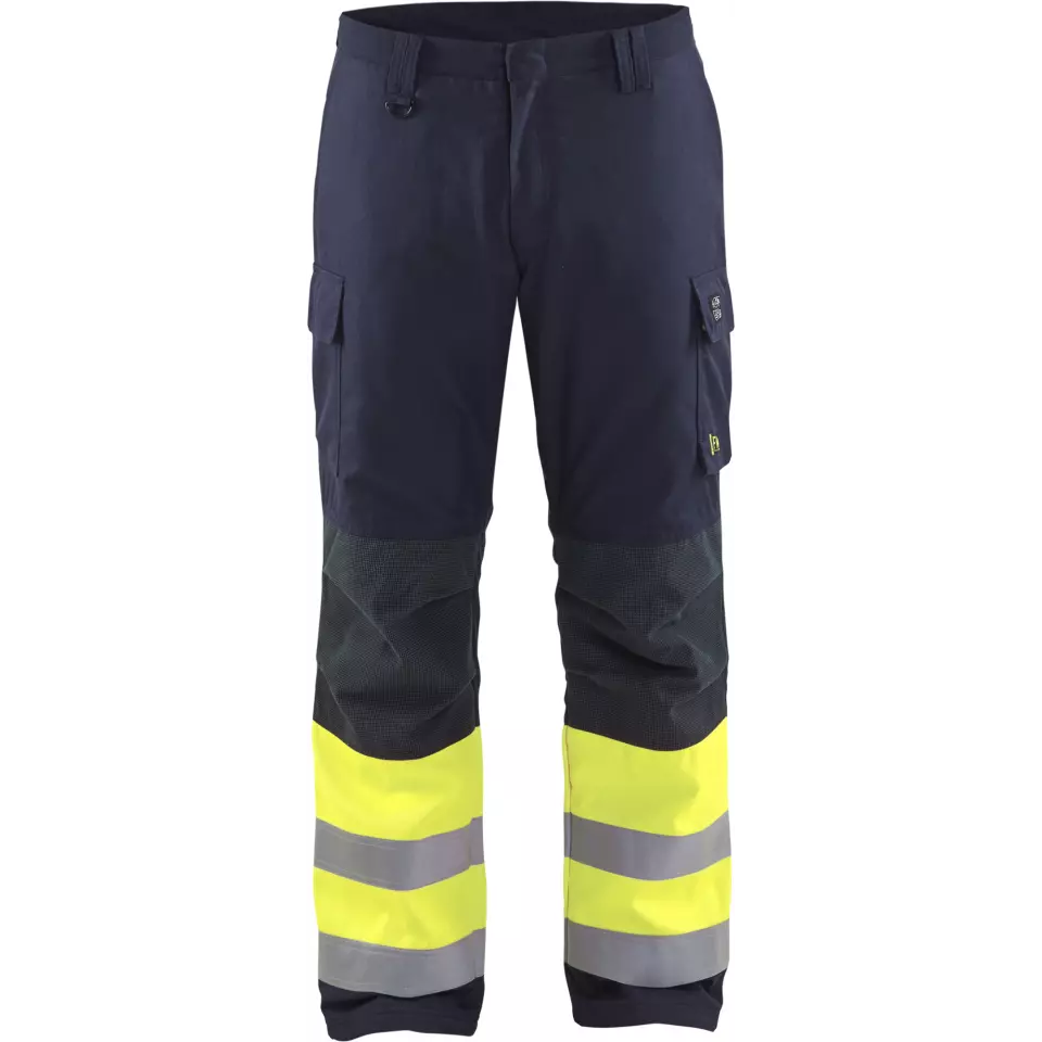 Material · Polyester, Cotton feature highlight