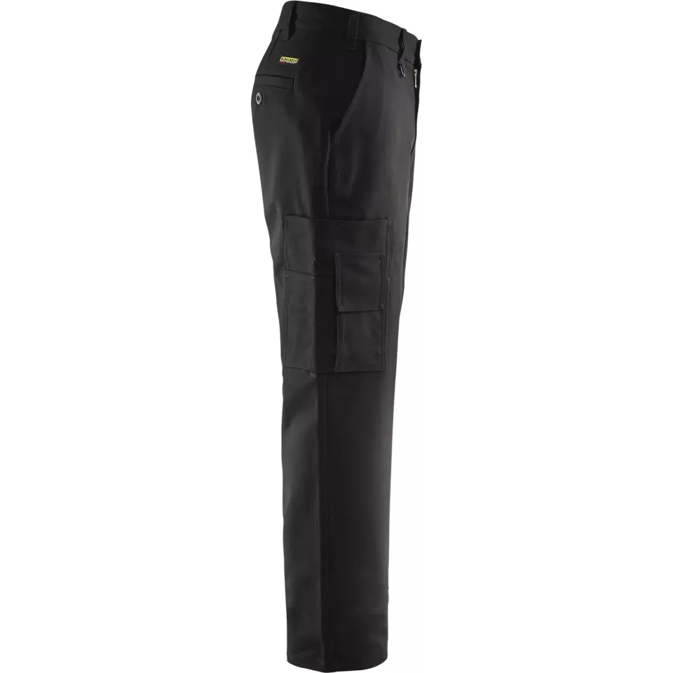 Pocket System · Phone Pocket feature highlight