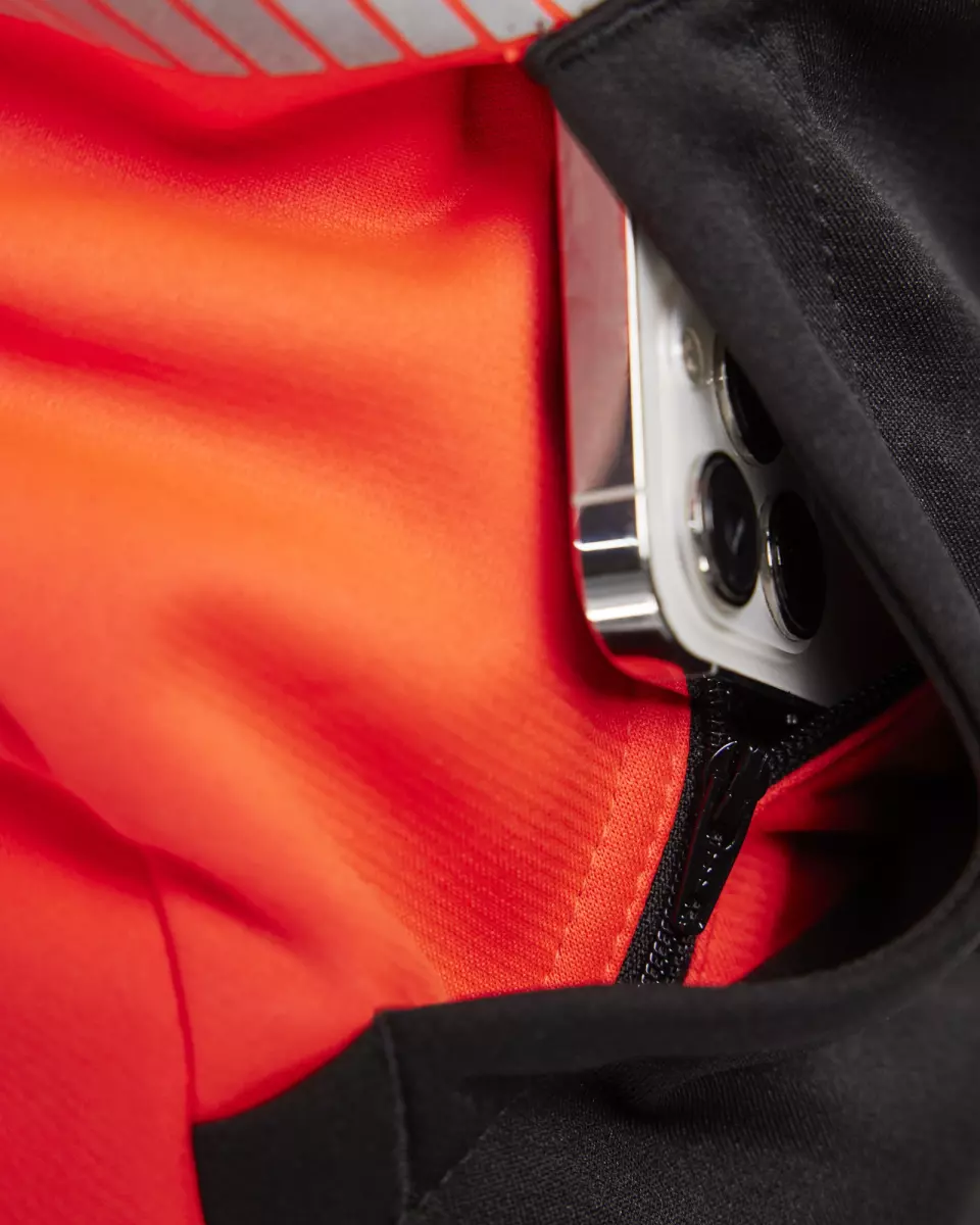 Pocket System · Phone Pocket feature highlight
