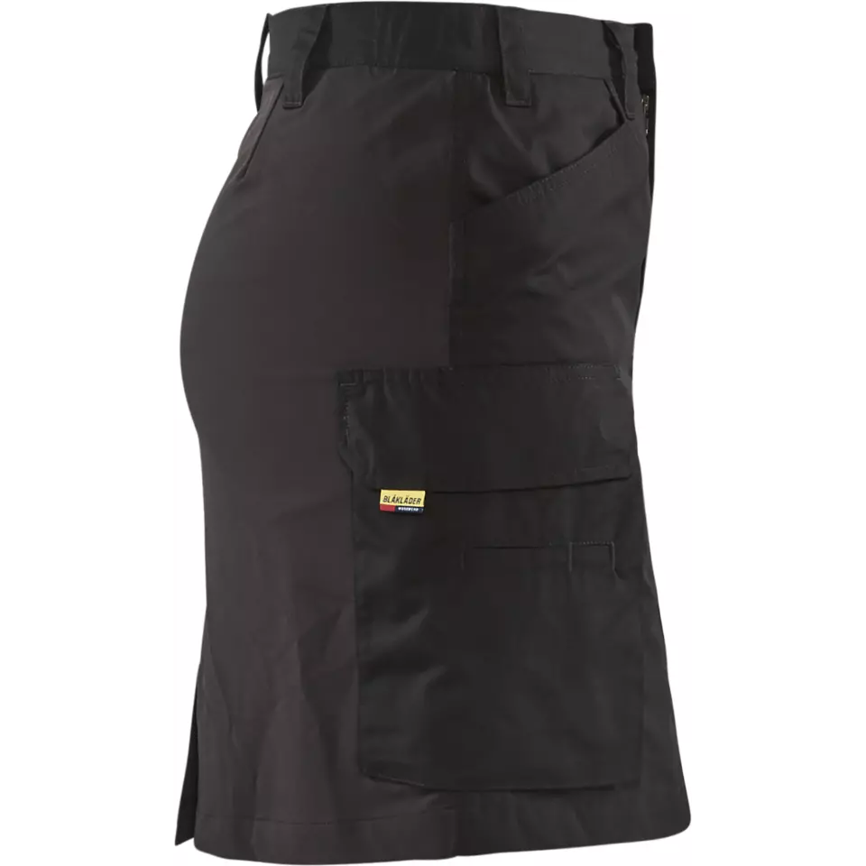 Pocket System · Phone Pocket feature highlight