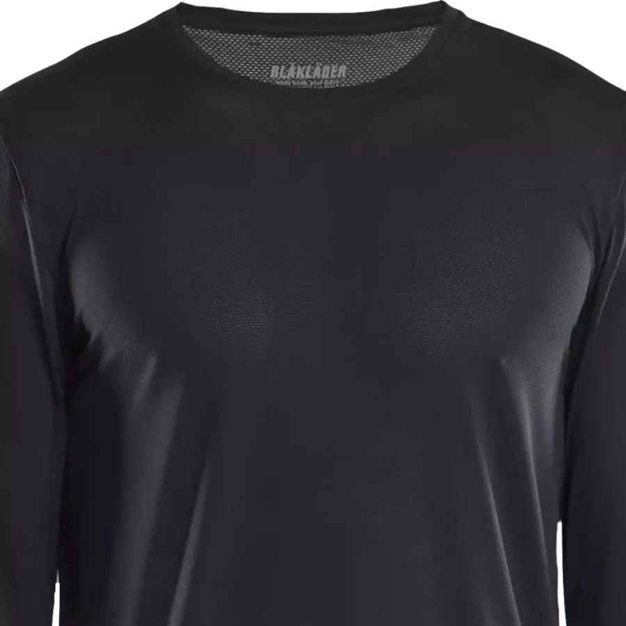 **UV Protection** defends against sunlight, keeping you cool and protected during outdoor work.