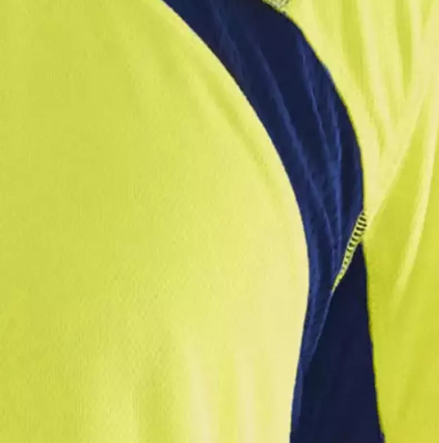 **Moisture-Wicking Mesh** draws sweat away to keep you cool and dry during hot days.