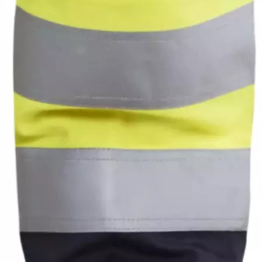 **High Visibility Reflective Strips** ensure that you stay seen and safe in low light conditions.