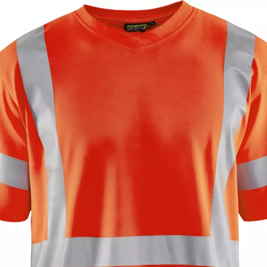 **UV Protection** defends against sunlight, keeping you cool and protected during outdoor work.