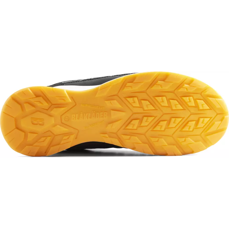 Outsole Properties · Oil Resistant feature highlight