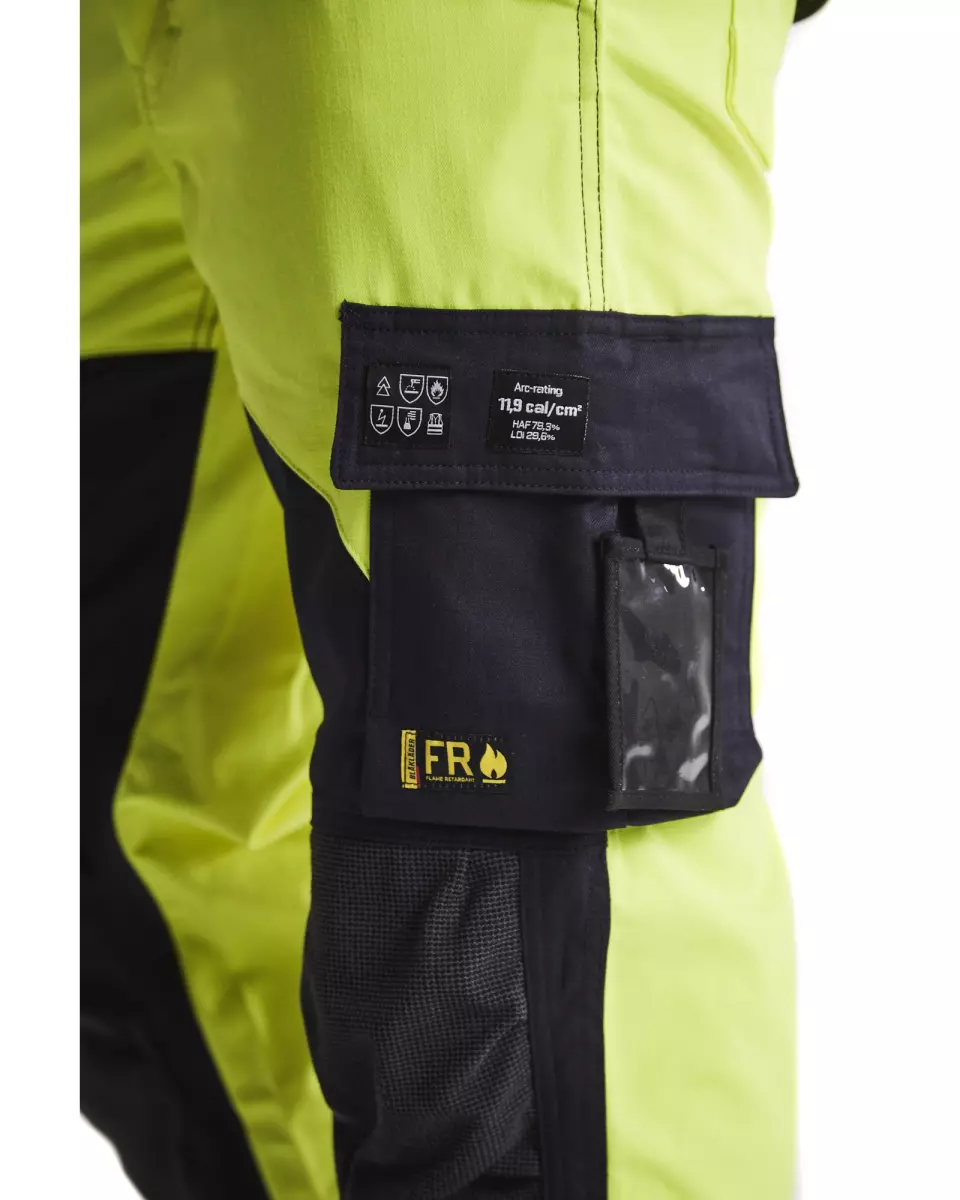 Taschenformat · ID-Tasche feature highlight