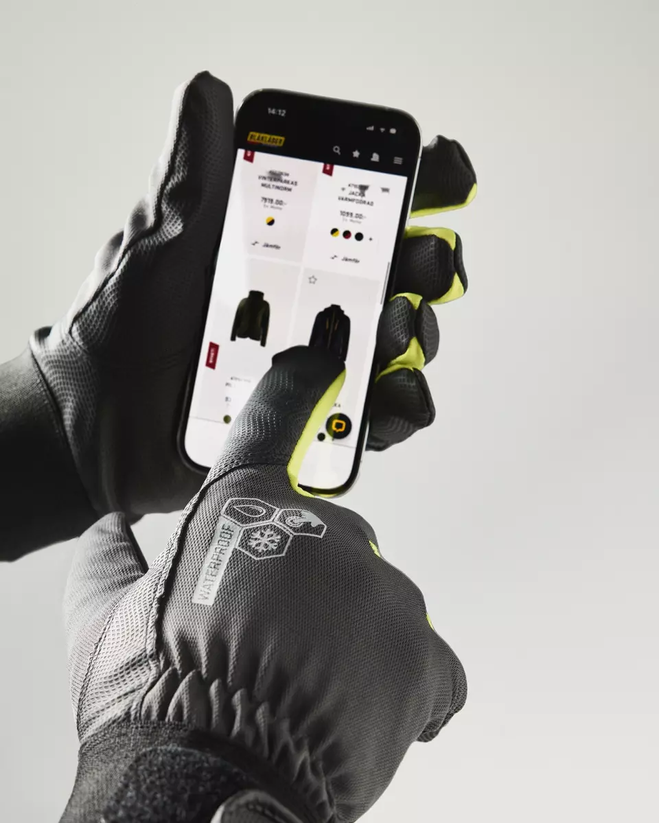 Glove Features · Touch Screen feature highlight