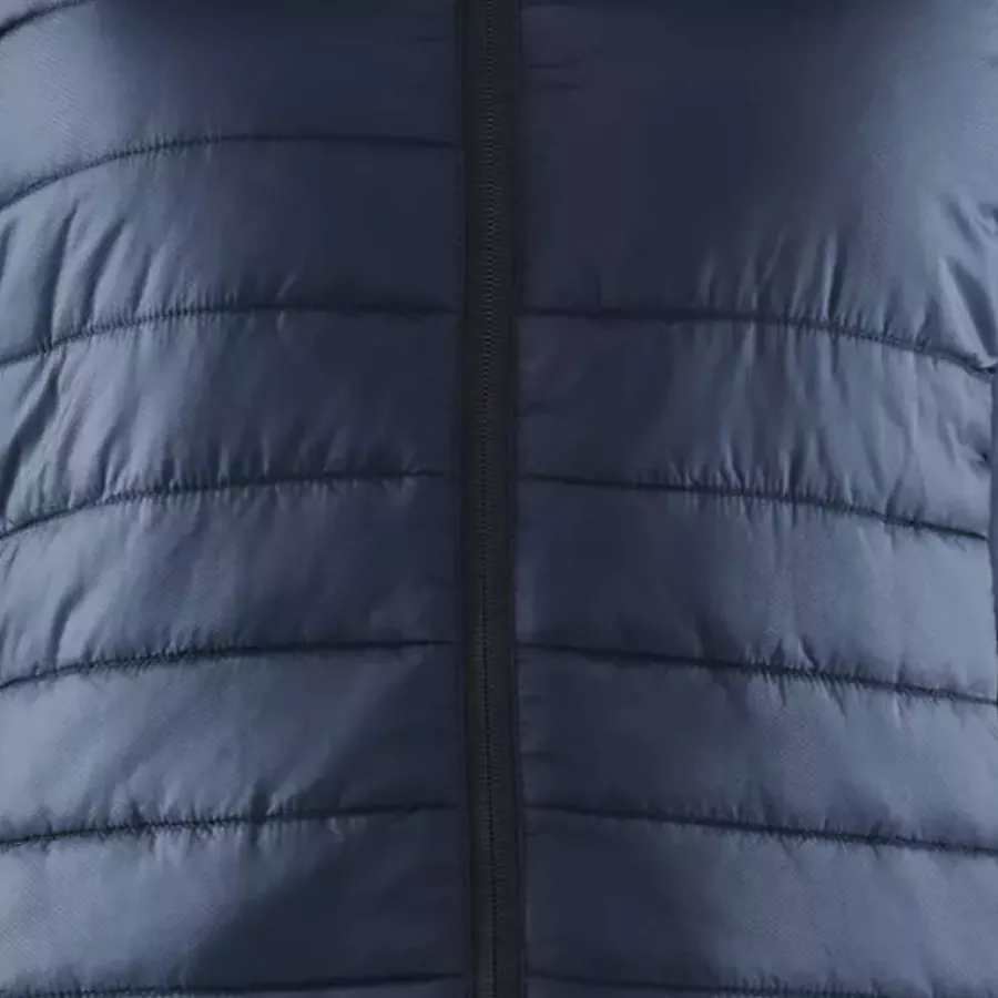 **Water Repellent Surface** helps moisture roll off so you stay dry and at ease outdoors.