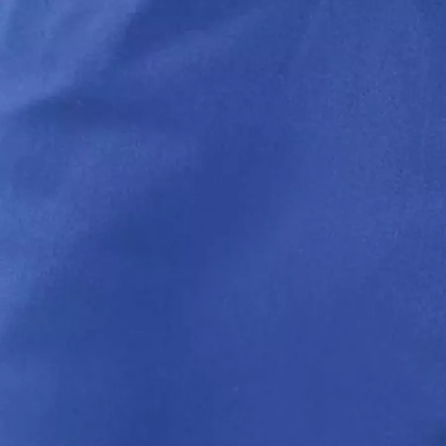 **Durable Fabric** delivers long-lasting performance that stands up to demanding work.