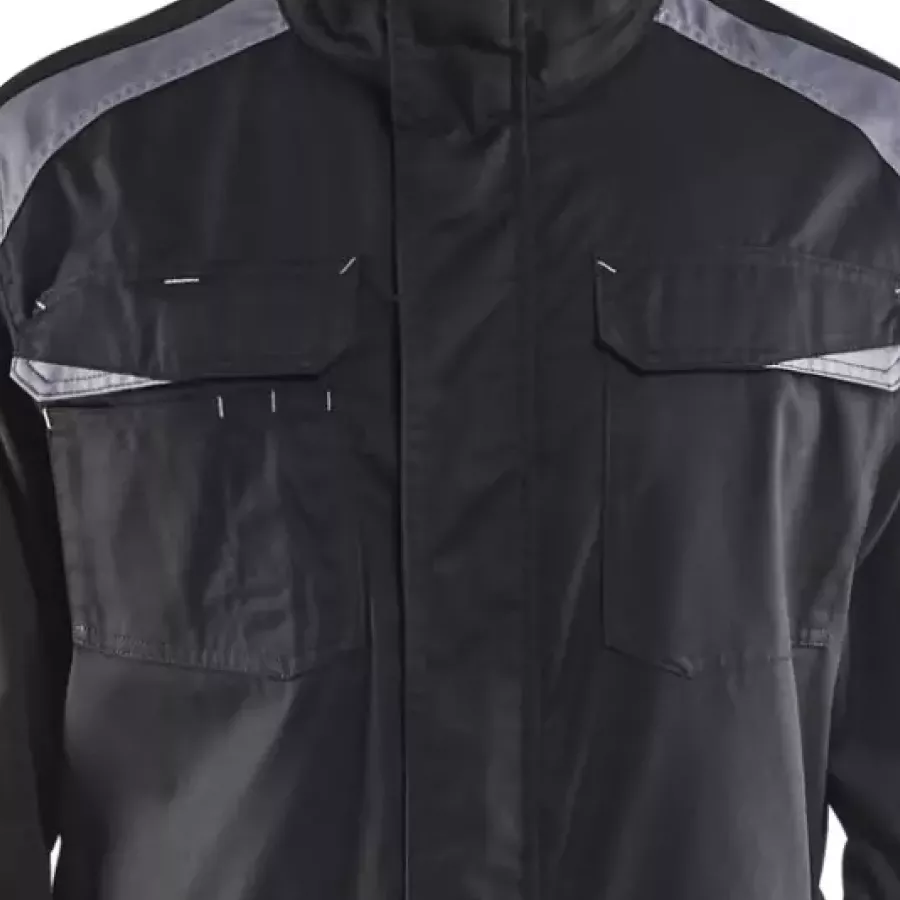 **Hidden 2-Way Plastic Zipper** lets you adjust ventilation and access with smooth, easy movement.