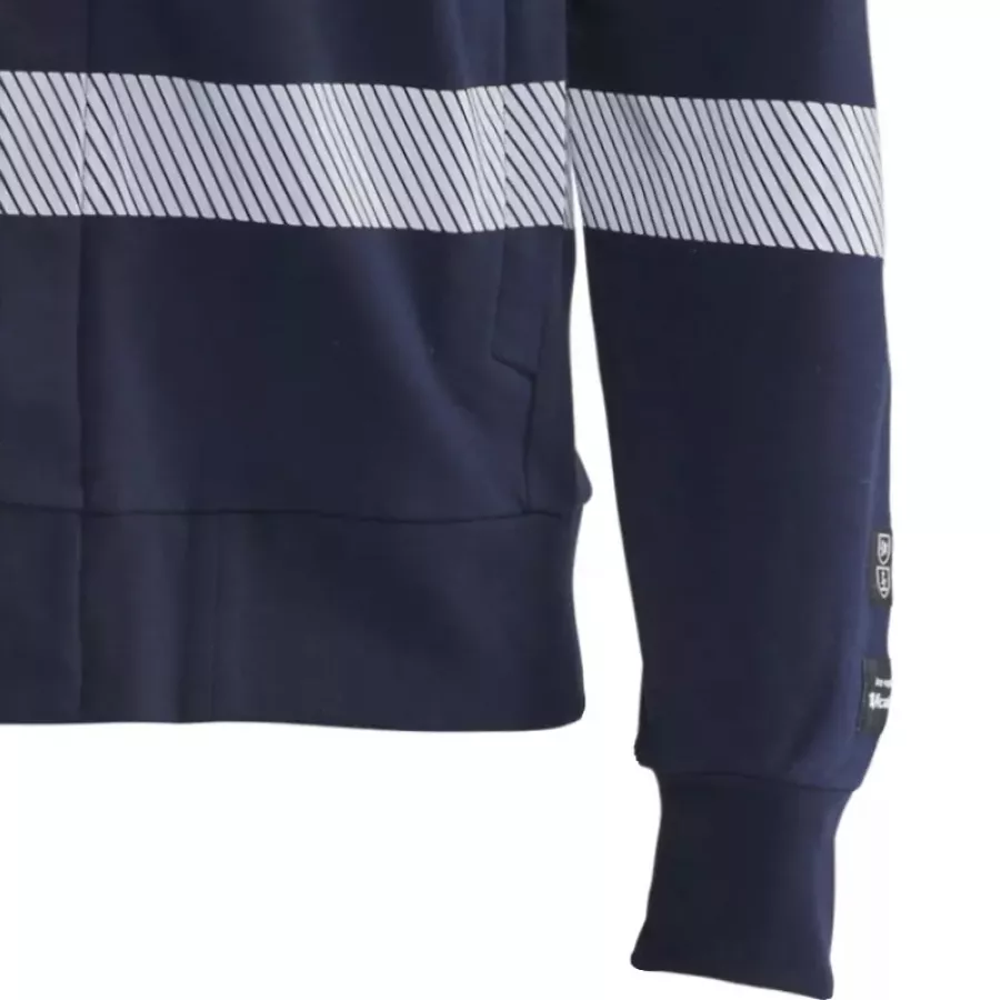 **Long Sleeves** provide full, easy coverage that moves smoothly with every reach and lift.