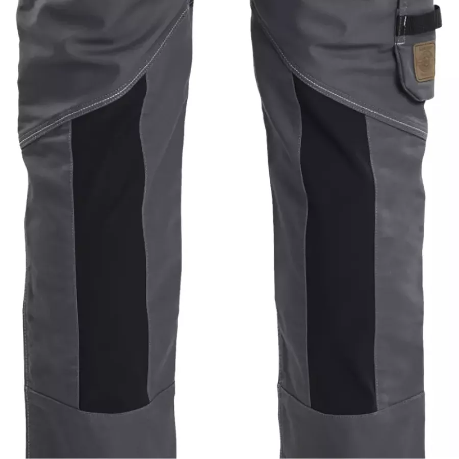 **Stretch Panels at Calves and Crotch** allow freedom of movement for agile, effortless work.