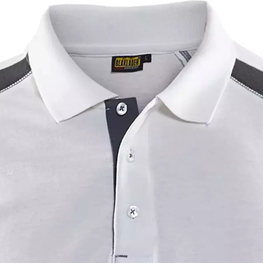 **Oxford Collar** gives your polo a smart, comfortable shape that holds up all day.