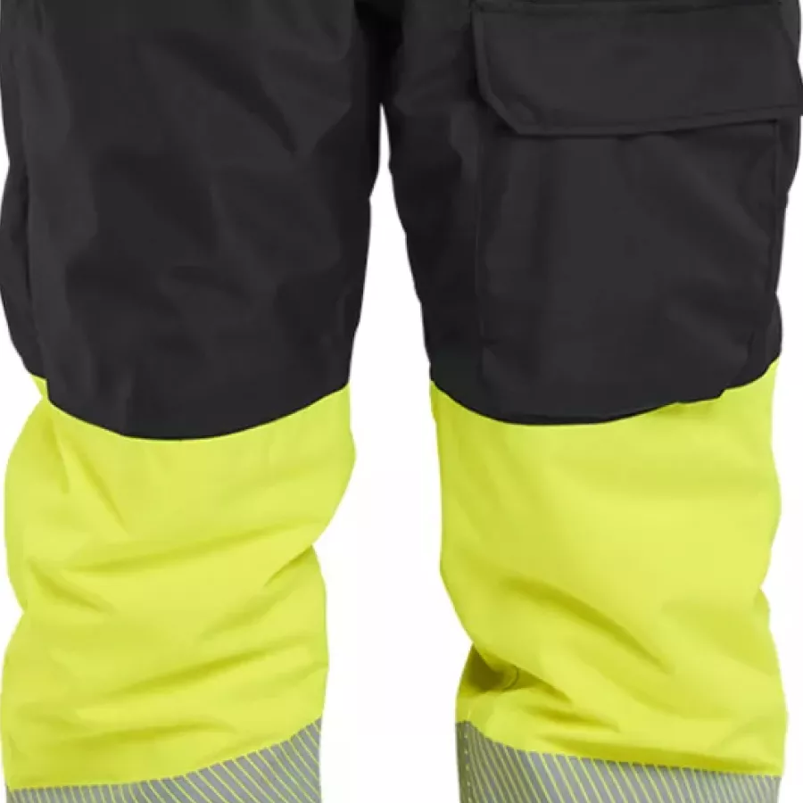 **Inner Knee Protection Pockets** allow integration of knee pads for added comfort during kneeling tasks.