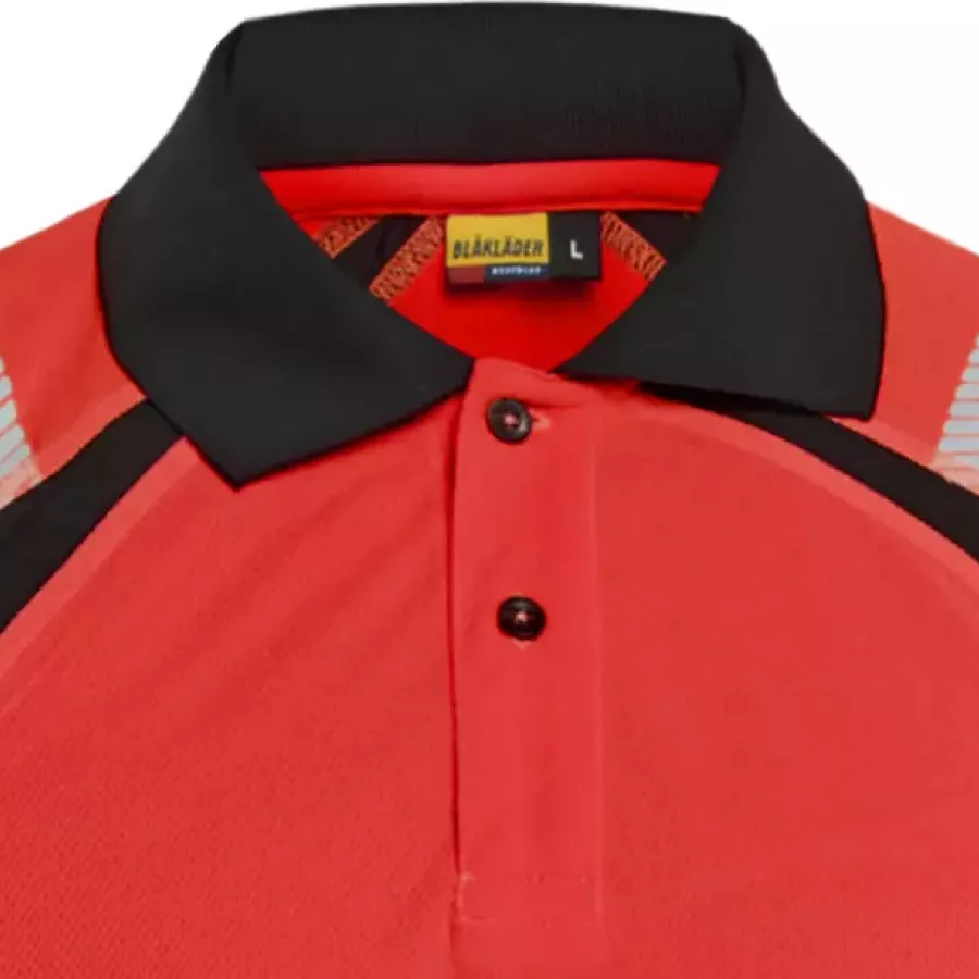 **Oxford Collar** keeps your look polished while offering all-day comfort and flexibility.