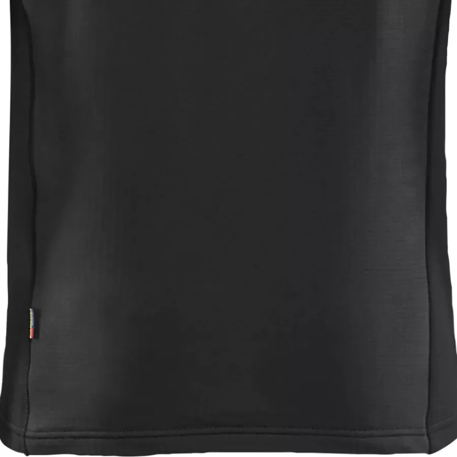 **Moisture Wicking** draws sweat away to keep you dry and comfortable during active work.