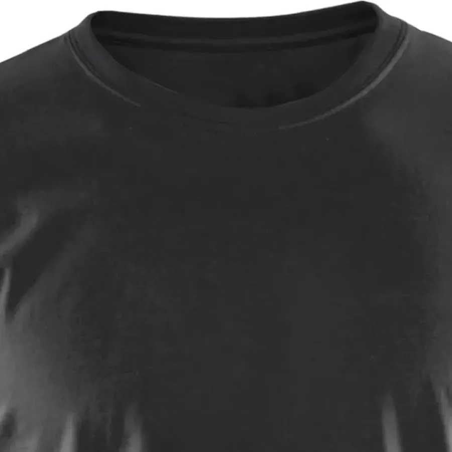 **Ribbed Round Collar** sits comfortably while keeping its shape throughout the day.