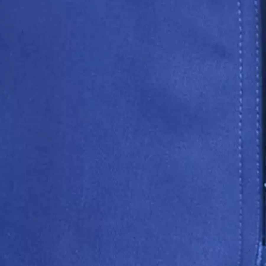 **Durable Fabric** delivers long-lasting performance you can count on in demanding work conditions.