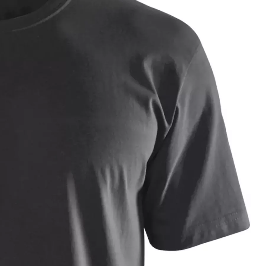 **Short Sleeve** offers easy-moving freedom and a cool, lightweight feel.