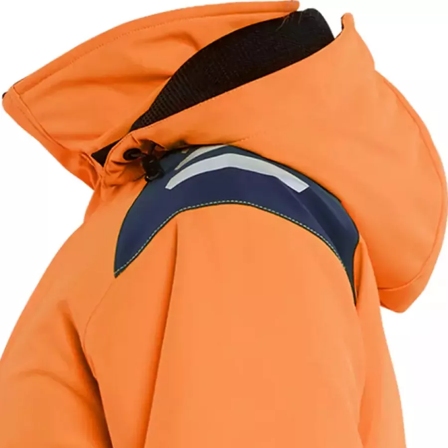 **Detachable Hood** offers flexible protection that adapts to shifting weather.