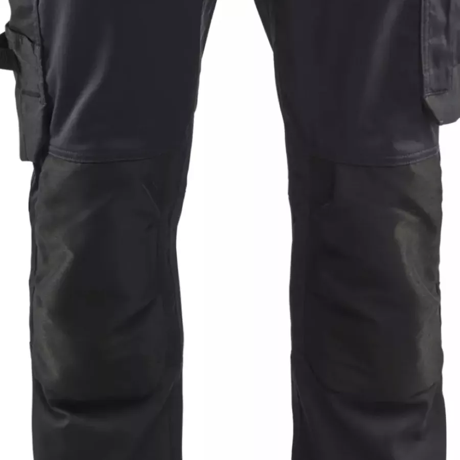 **CORDURA® Knee Pad Pockets** provide durable support so you can kneel comfortably without worry.