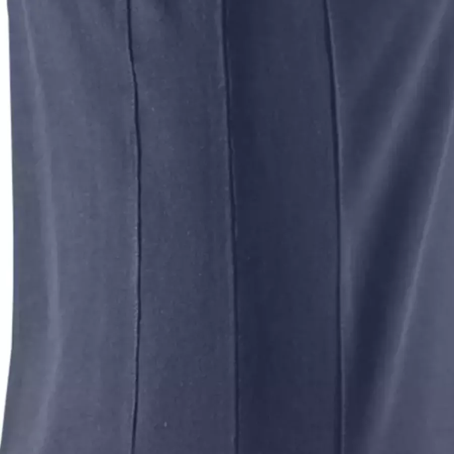 **Side Vent Construction** adds breathable freedom that keeps you comfortable throughout the day.