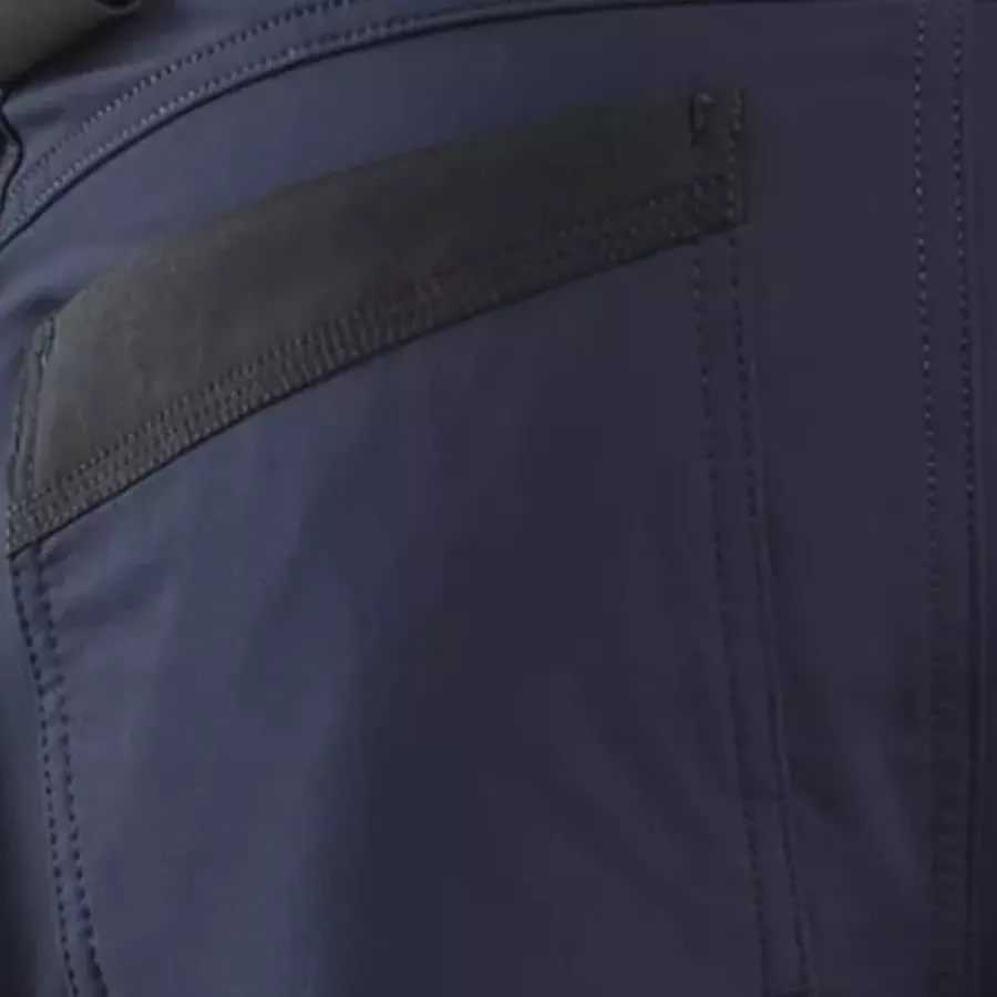 **Stretch Material** moves naturally with your body for unrestricted comfort throughout the day.