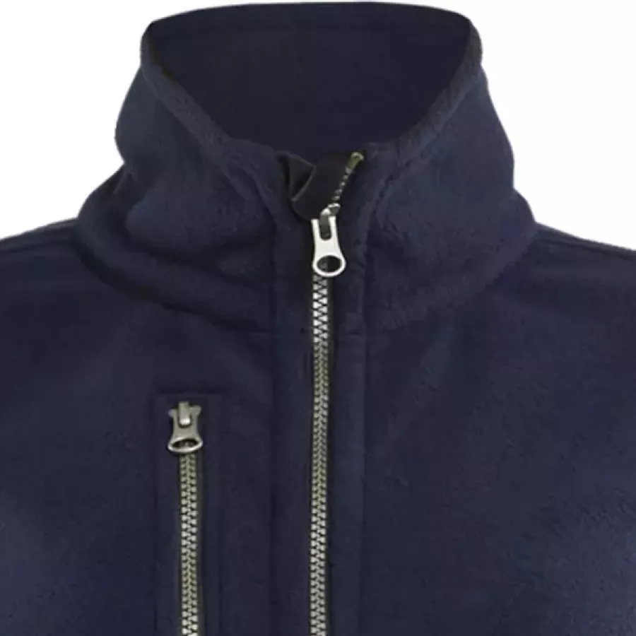 **Stand-Up Collar** offers added neck protection and helps retain body heat.