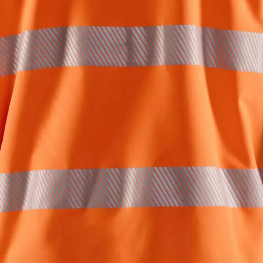 **Wide Segmented Reflectors** enhance visibility so you can work safely in low-light conditions.
