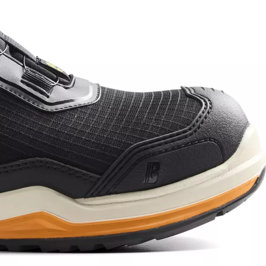 **NANO Composite Toe Cap** provides lightweight, durable protection for confident steps all day.