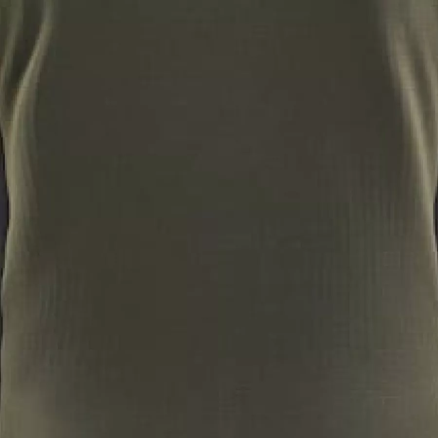 **4 Way Stretch Fabric** moves effortlessly with you for a smooth, unrestrictive fit.