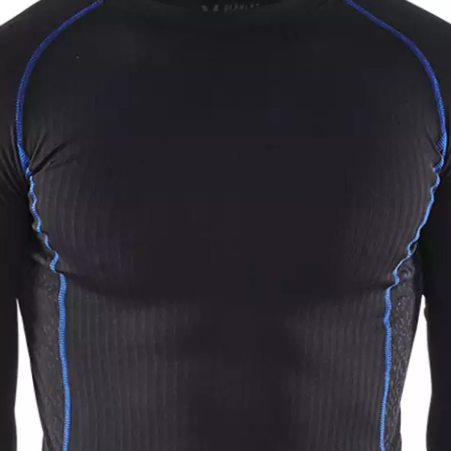 **Thermal Insulation** helps maintain a steady warmth in cooler conditions.