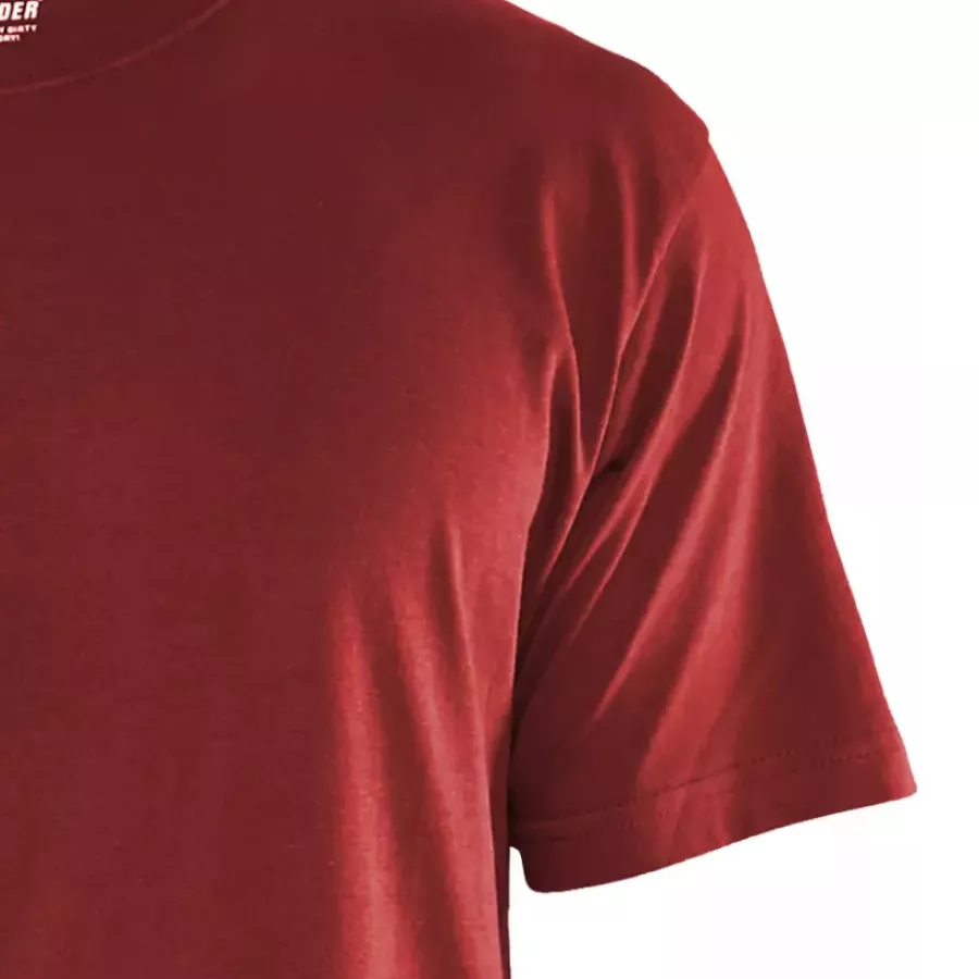 **Short Sleeve** offers easy-moving freedom and a cool, lightweight feel.