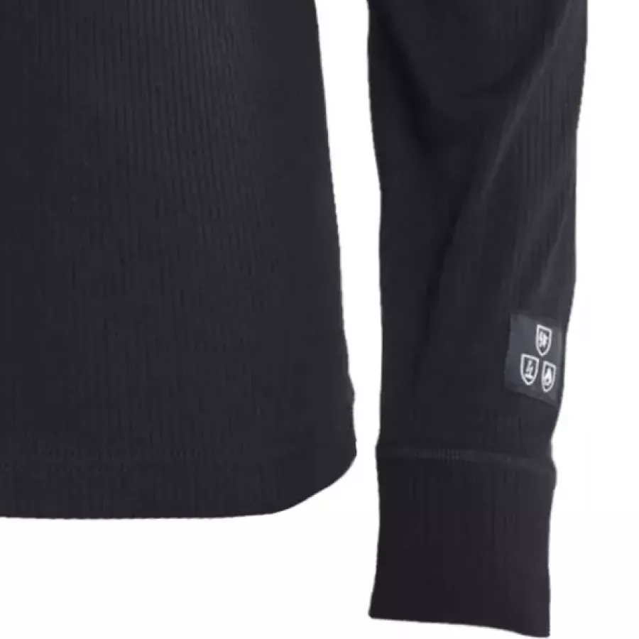 **Elastic Ribbed Cuffs** ensure a snug fit that stays in place as you move.