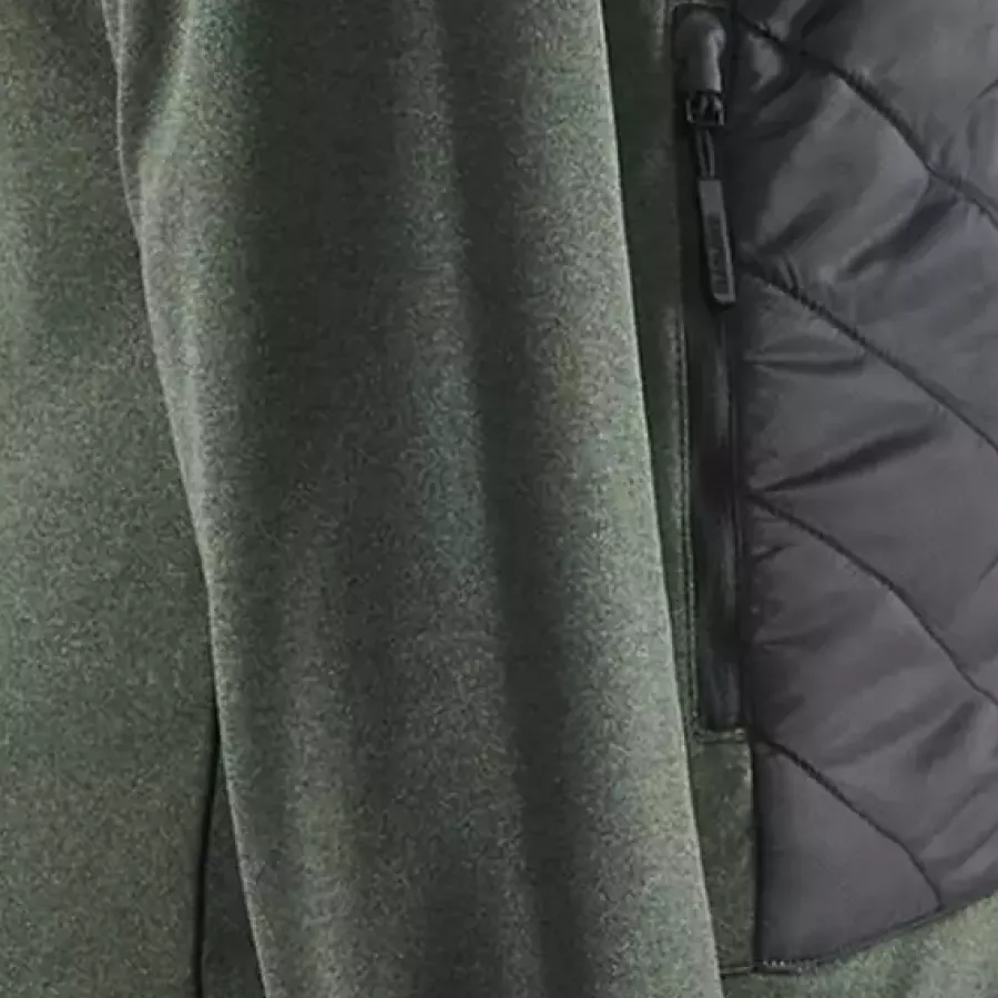 **Front Zipper Pockets** secure your essentials for easy access while keeping your hands free.