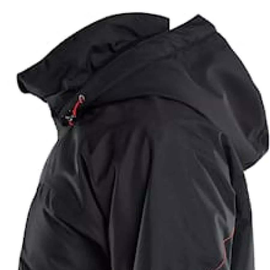 **Detachable Hood** offers flexible protection that adapts to shifting weather.