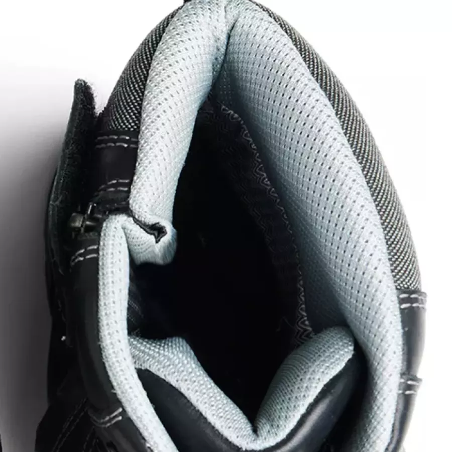 **Soft PU Insole** cushions every step to reduce fatigue and keep you moving with ease.