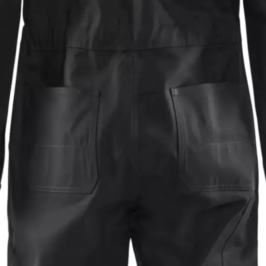 **Reinforced Back Pockets** hold your essentials securely without wear or sagging.