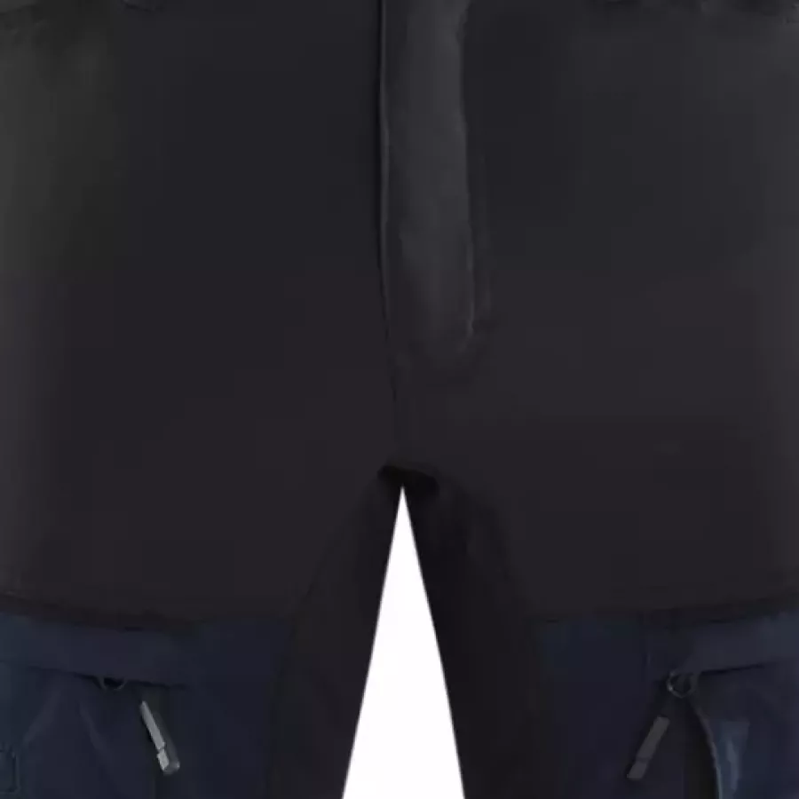 **Stretch Panels for Better Flexibility** let you move freely without restriction on every job.