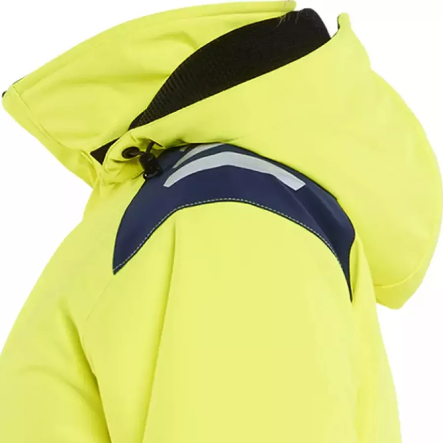 **Detachable Hood** offers flexible protection that adapts to shifting weather.