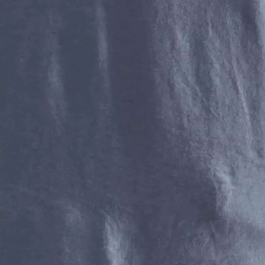 **Stoff aus 100% Baumwolle** bietet Ihnen natürliche Weichheit und atmungsaktiven Komfort in jeder Situation.