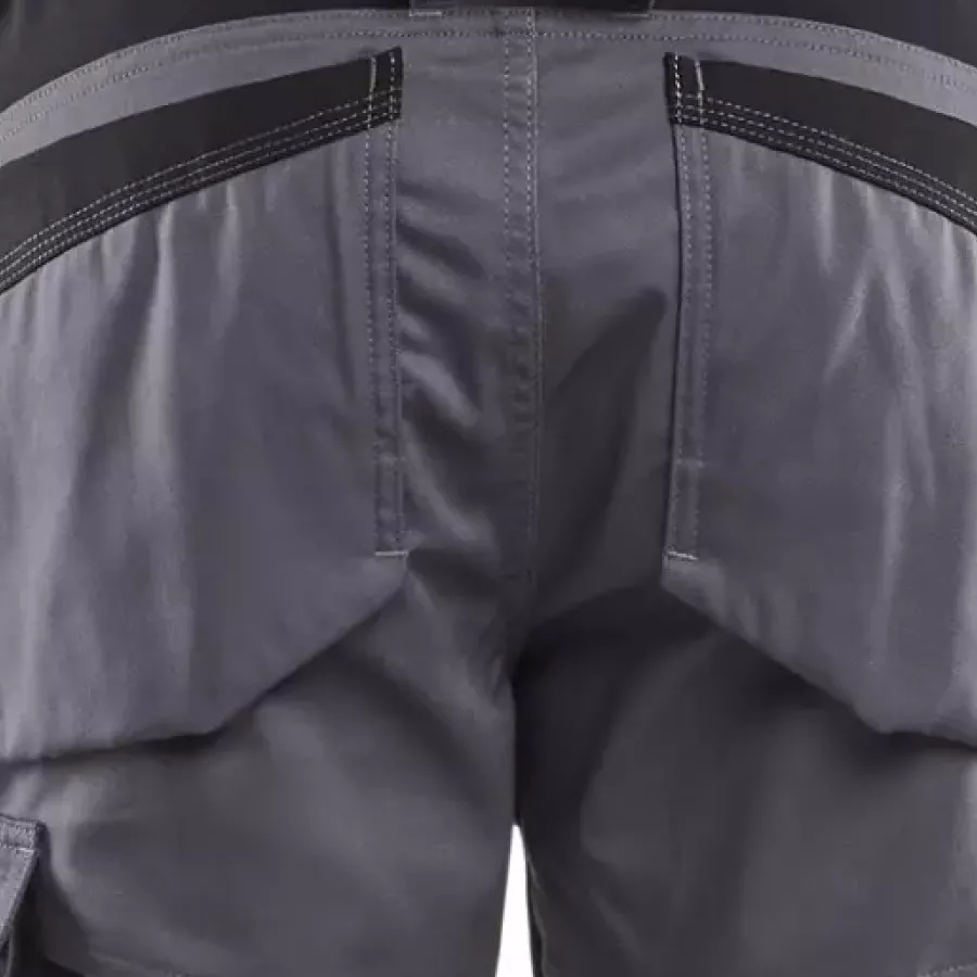 **Reinforced Back Pockets** provide extra strength for carrying heavier items with confidence.