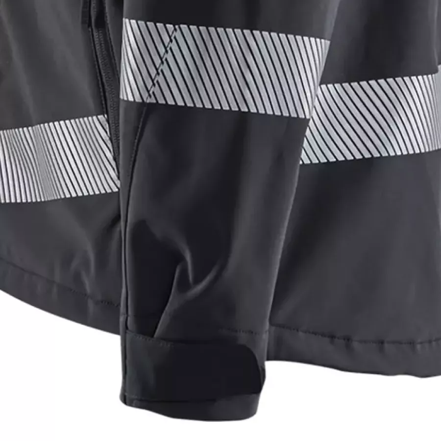 **Adjustable Velcro Cuffs** let you seal in warmth and fine-tune the fit with ease.