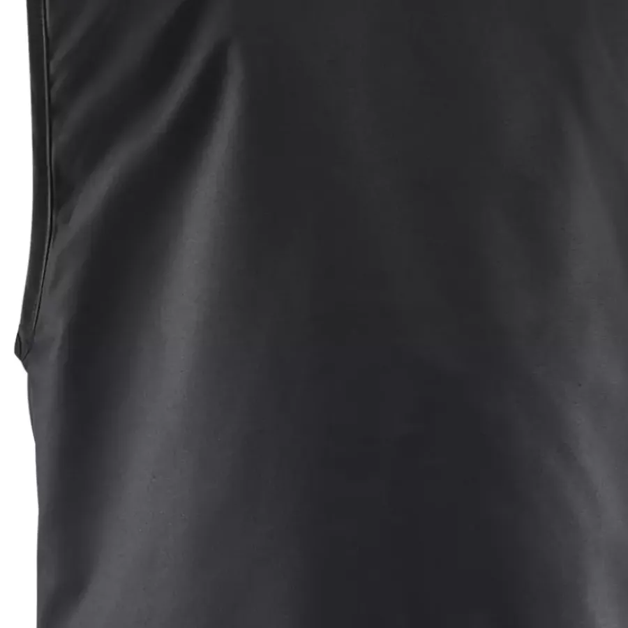 **Wasserabweisendes Gewebe** schützt Sie vor leichtem Regen und Feuchtigkeit und bleibt dabei atmungsaktiv.