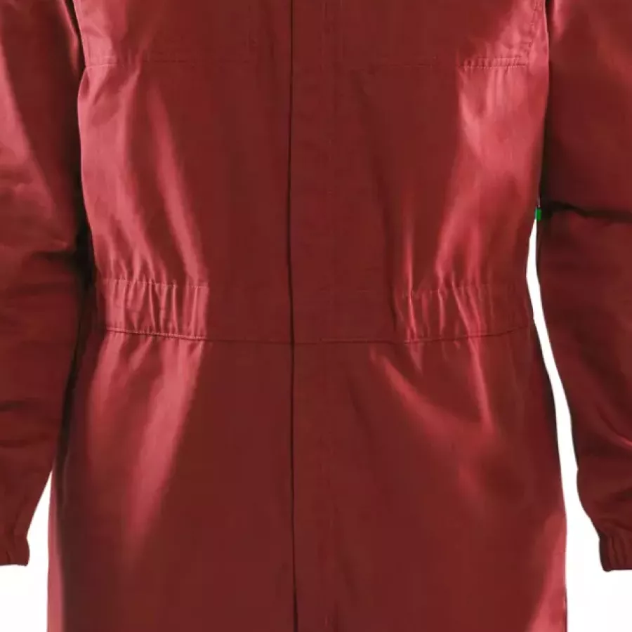 **Elastic Waist** ensures a comfortable, flexible fit that moves with you throughout your shift.